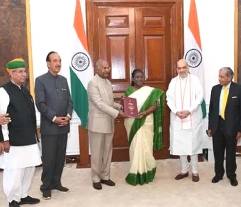 Union Cabinet ने एक राष्ट्र , एक चुनाव पर कोविंद समिति की रिपोर्ट को दी मंजूरी...