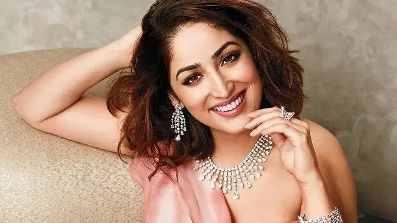 Yami Gautam ने खूबसूरत लुक के साथ शानदार फोटो शेयर की
