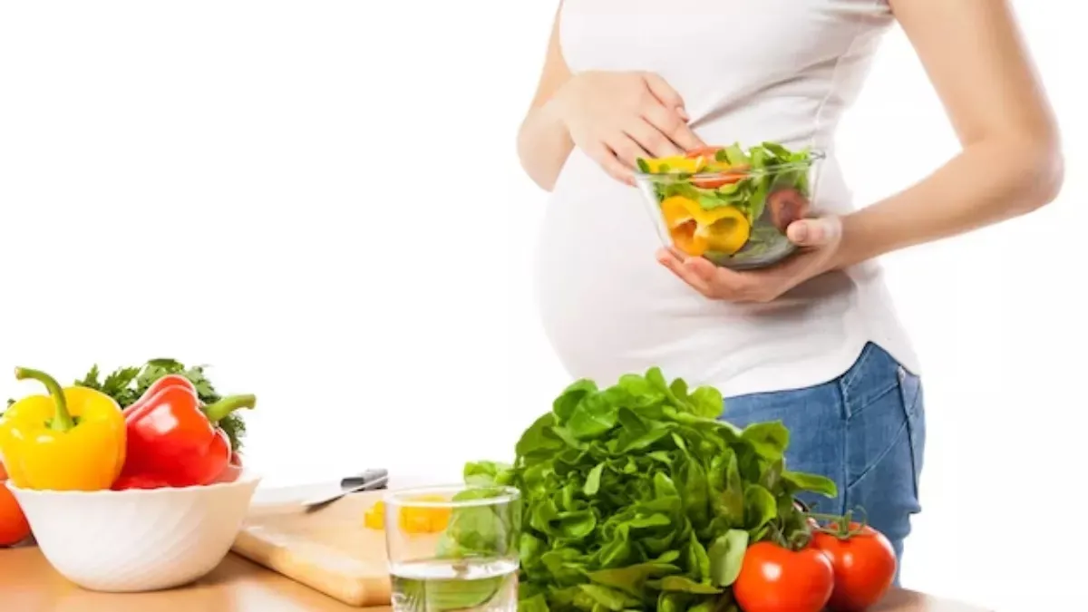 Pregnancy में रखें खानपान में संयम