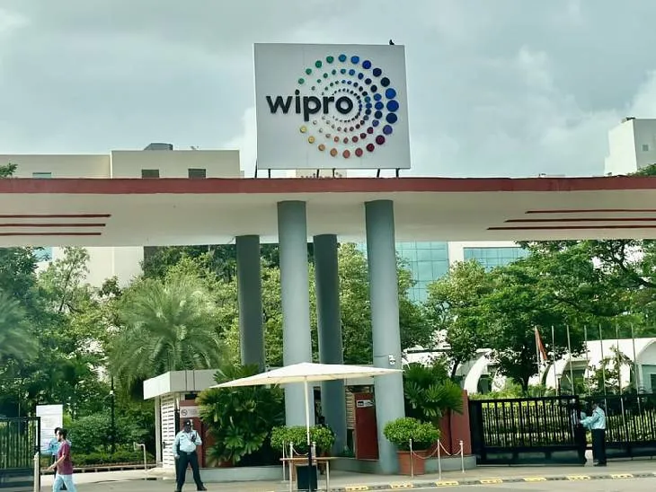 Wipro का तिमाही मुनाफा 21 प्रतिशत बढ़कर 32.3 अरब