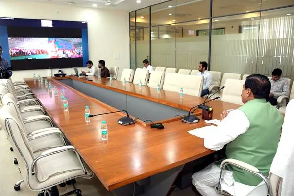 धार्मिक संस्थाएं, अस्पताल-स्कूल और कॉलेज निर्माण के लिए आगे आएं - Chief Minister Dr. Yadav