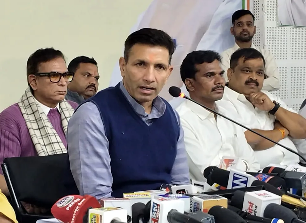 संविधान की रक्षा और लोकतंत्र बचाने विजयपुर की जनता ने भाजपा को करारा तमाचा मारा हैं: Jitu Patwari