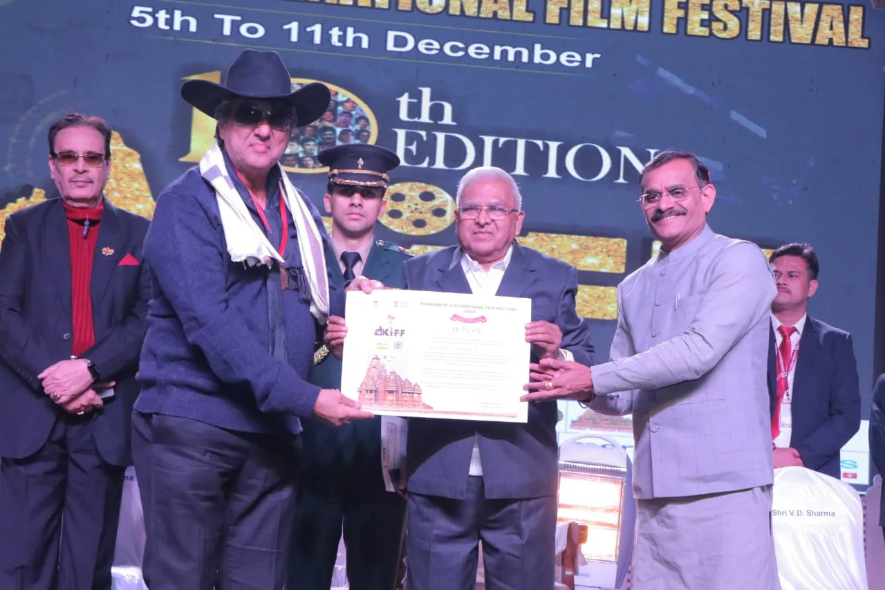 MP Vishnudutt Sharma ने मध्यप्रदेश के राज्यपाल मंगुभाई पटेल के साथ खजुराहो अंतर्राष्ट्रीय फिल्म महोत्सव-2024 का शुभारंभ कर संबोधित किया