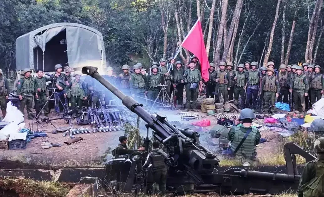 Myanmar की उग्रवादी आर्मी ने बांग्लादेश के कुछ हिस्सों पर किया कब्जा