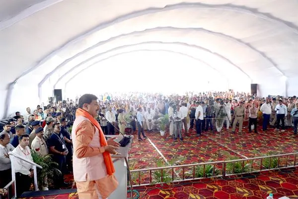 प्रकृति से प्रेम, संस्कृति का सम्मान और मित्रता का महत्व प्रतिपादित करते है भगवान श्रीकृष्ण : Chief Minister Dr. Yadav