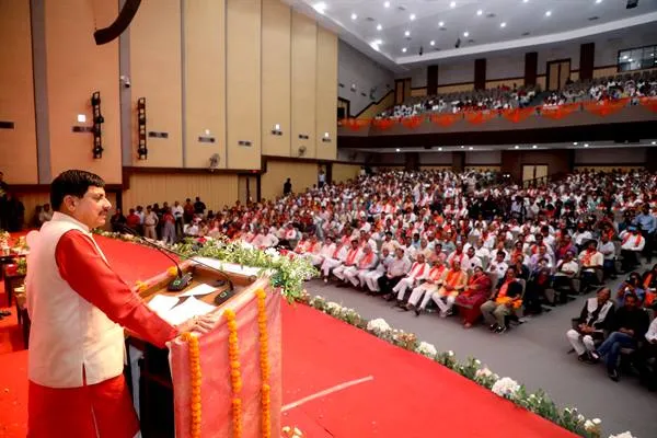 कर्मयोगी हैं प्रदेश के कर्मचारी, उनकी कर्तव्य निष्ठा से ही देश के अग्रणी राज्यों में शामिल है हमारा प्रदेश:  CM Yadav