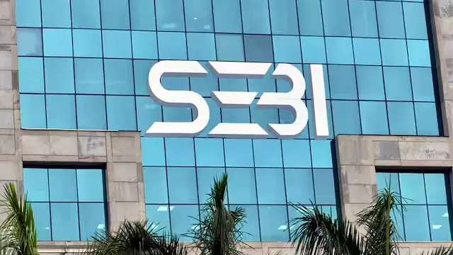 SEBI की चिंता: नकली ऐप्स द्वारा निवेशकों के करोड़ों रुपये ठगे जा रहे