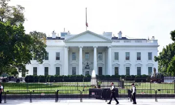 Harvard and Trump के बीच चल रही तनातनी में व्हाइट हाउस ने भेजा नोटिस