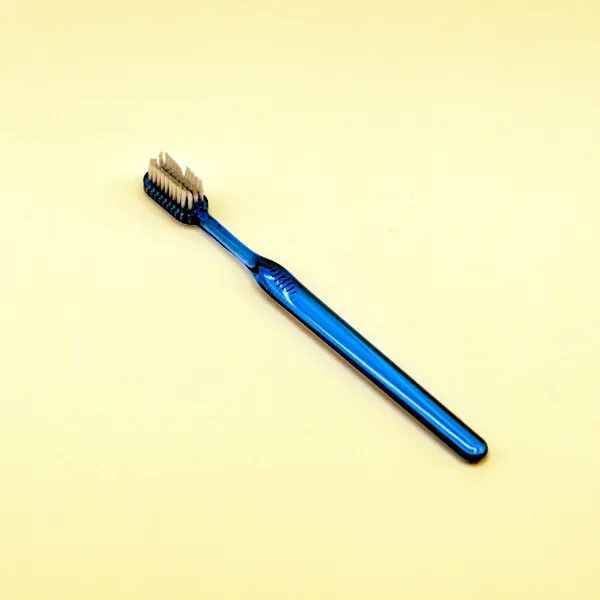 12 साल की उम्र में निगल लिया Toothbrush, 52 साल बाद डॉक्टरों ने सर्जरी कर निकाला
