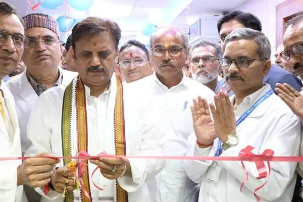 उप मुख्यमंत्री Rajendra Shukla ने एम.आर.आई. मशीन का किया लोकार्पण