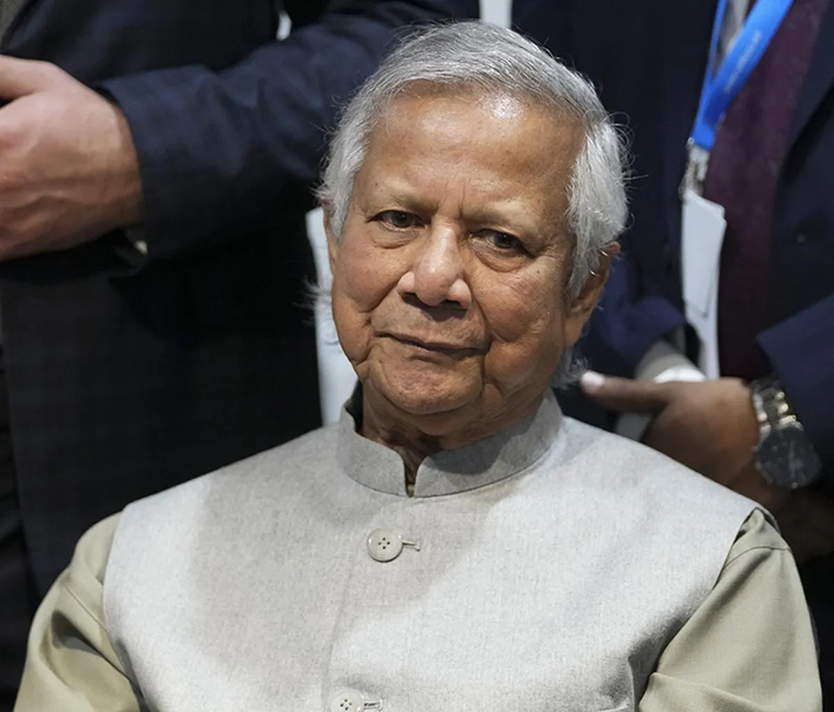 सत्ता का मोह नहीं त्याग पा रहे Yunus इसलिए बांग्लादेश में चुनाव नहीं हो पा रहे