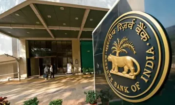 RBI  ने दी सफाई, खाते में न्यूनतम बैलेंस की सीमा तय करने के ‎लिए बैंक स्वतंत्र