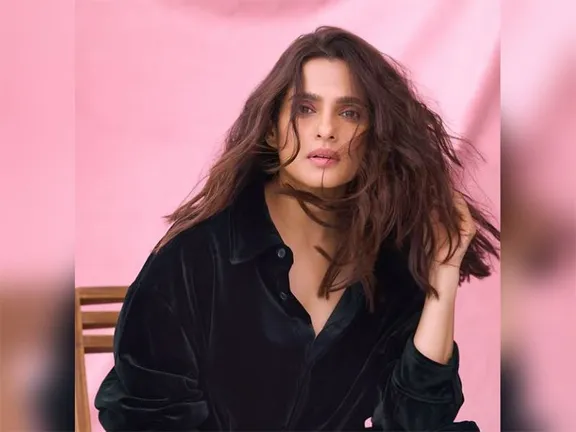 नई वेब सीरीज ‘अंधेरा’ को लेकर चर्चा में Priya Bapat