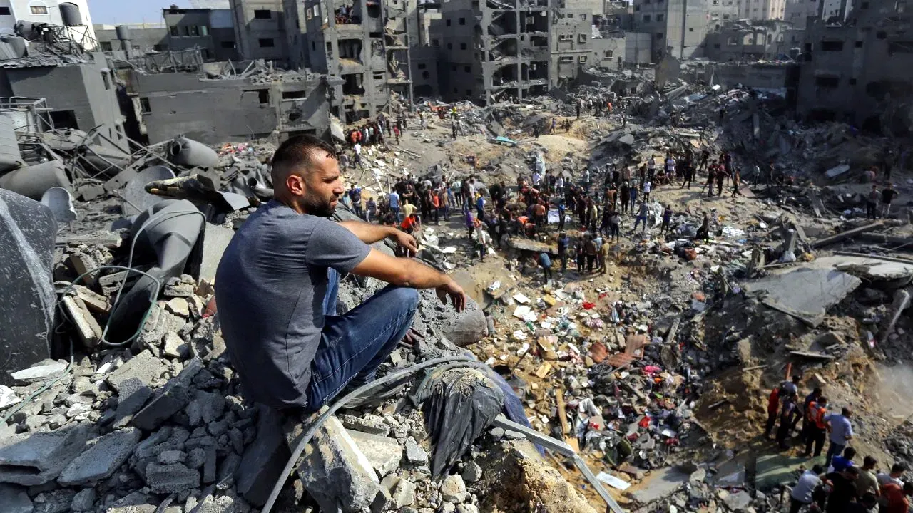 Gaza में दो साल तक हुआ मौत का तांडव, 64 हजार की चली गई जान, अब शांति पर चर्चा