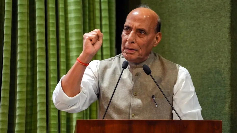 आस्था की बुनियाद और भरोसे के स्ट्रक्चर पर खड़ा संगठन: Defense Minister