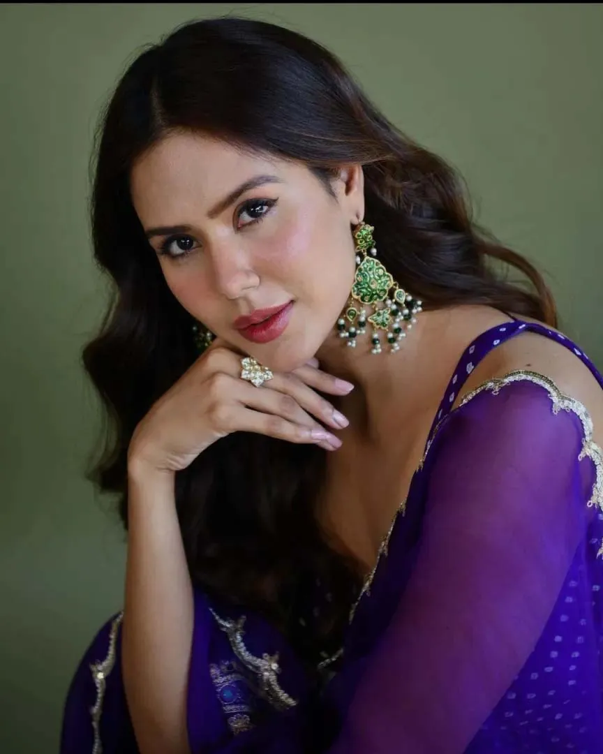 मुझे लगता है कि अभी बहुत मेहनत करनी है: Sonam Bajwa