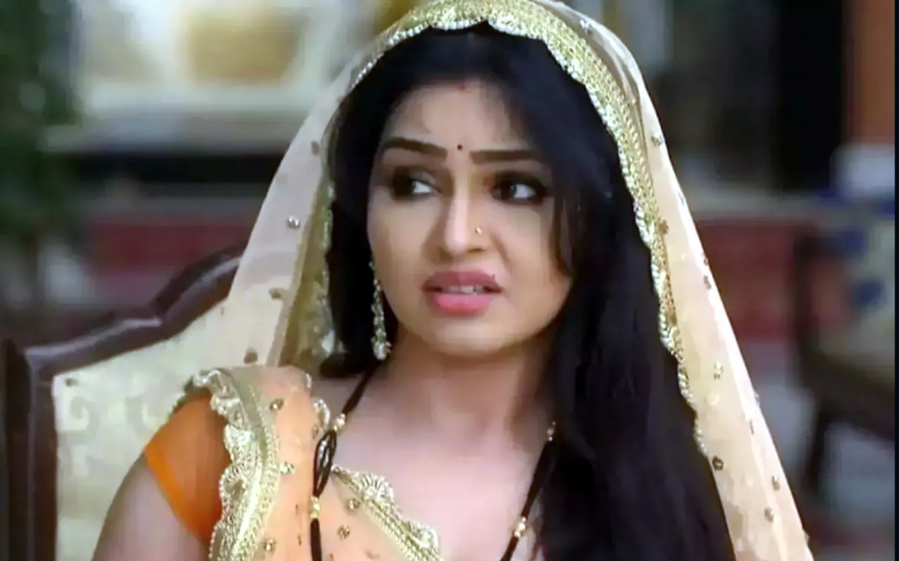 10 साल बाद ‘भाभी जी घर पर हैं’ से अलग हो रही हैं Shubhangi Atre