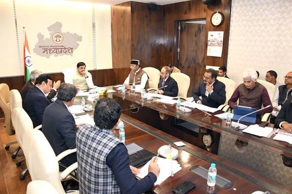 सहकारी संस्थाएं किसानों को सशक्त बनाने के लिए सभी आवश्यक प्रयास करें : CM Dr. Mohan Yadav