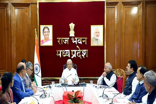 मोबाइल यूनिट रूट चार्ट के अनुसार दवा वितरित करें : Governor Shri Patel
