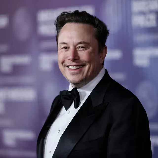 Elon Musk की कुल संपत्ति 749 अरब डॉलर पर पहुंची, कई देशों की जीडीपी के बराबर