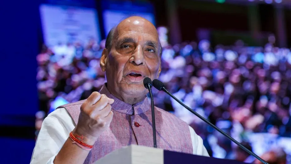 तटरक्षक बल के बेड़े में शामिल हुआ स्वदेशी प्रदूषण नियंत्रण पोत 'Samudra Pratap'