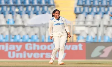 डब्ल्यूपीएल 2026 की धमाकेदार शुरुआत, हार में भी इतिहास रच गईं Harmanpreet Kaur