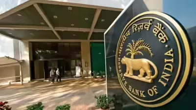 कर्ज प्रवाह में 44 फीसदी की उछाल, मांग में सुधार के संकेत: RBI