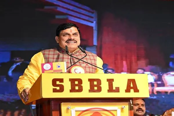 भारत की सांस्कृतिक समृद्धि में बंगाली समाज का योगदान है महत्वपूर्ण : CM Dr. Yadav