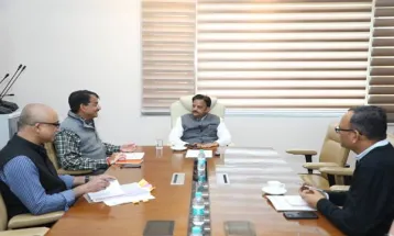 फायर सेफ्टी से संबंधित कार्य को प्राथमिकता से करें पूर्ण:  Deputy Chief Minister Shri Shukla