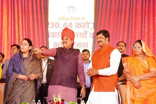 विकास, नवाचार और किसान समृद्धि का रोल मॉडल बन रहा दतिया : CM Dr. Mohan yadav