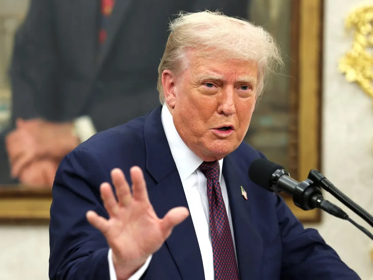 Afghan-Pak संघर्ष के बीच ट्रंप बोले- पाकिस्तान को अपनी आत्मरक्षा का पूरा अधिकार