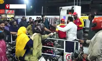 Gilgit-Baltistan में आसमान छू रहे पेट्रोल के दाम, 55 रुपए महंगा, स्कूल भी हुए बंद