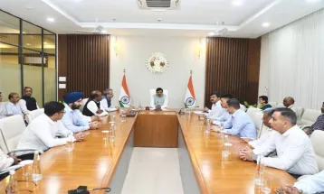 CM Dr. Yadav  से मिले नेशनल डिफेंस कॉलेज के ट्रेनी ऑफिसर्स