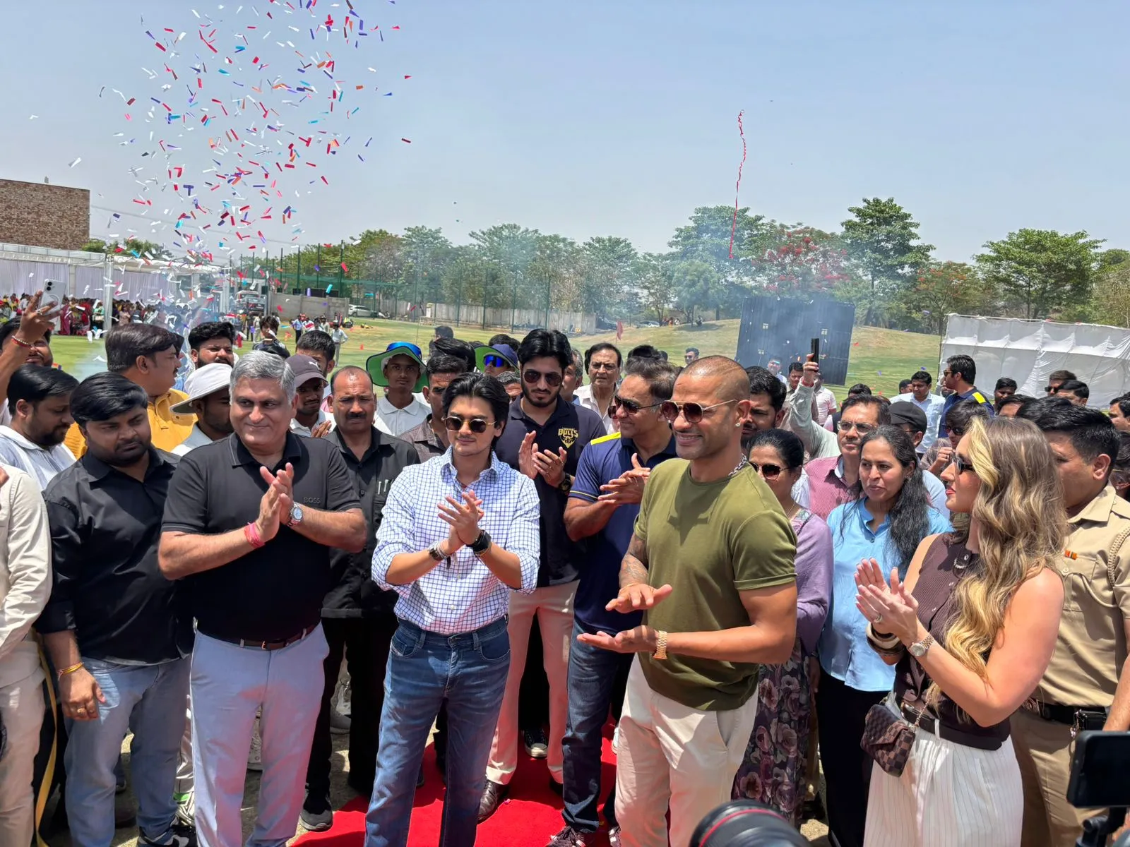महानआर्यमन सिंधिया ने फेंकी गेंद Shikhar Dhawan ने लिया डिफेंस, ग्वालियर में ‘दा वन हाई परफॉर्मेंस सेंटर’ का हुआ उद्घाटन