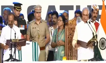 VD Satheesan ने ली केरल के मुख्यमंत्री पद की शपथ