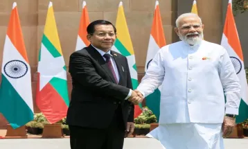 PM Modi ने हैदराबाद हाउस में की म्यांमार के राष्ट्रपति ह्लाइंग से मुलाकात