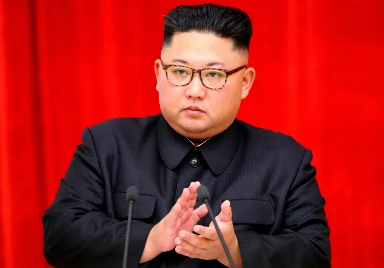 फुटबॉल टीम की जीत पर तानाशाह Kim Jong-un ने जमकर लगाए ठहाके