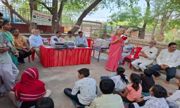 Maharani Laxmi Bai की पुण्यतिथि पर प्रश्नोत्तरी प्रतियोगिता एवं शैक्षणिक सामग्री वितरण
