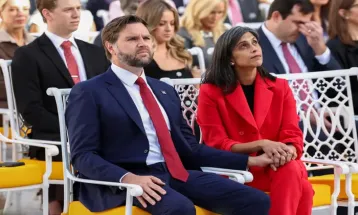 पत्नी ने खोले JD Vance के कई राज पॉडकास्ट में किया बड़ा खुलासा
