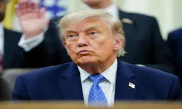 अब भारतीयों का Trump पर भरोसा हुआ कम, 25 सालों में सबसे ज्यादा आई गिरावट