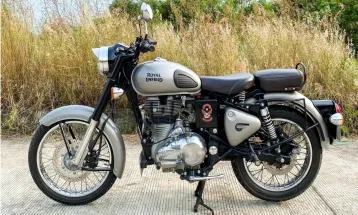 Royal Enfield ने बनाया नया रिकॉर्ड: बिक्री में 32% का उछाल