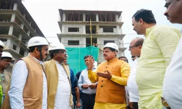 औद्योगिक क्षेत्र में लगने वाले उद्योगों में स्थानीय किसानों एवं ग्रामीणों को प्राथमिकता से करवाएं रोजगार उपलब्ध : CM Dr. Yadav