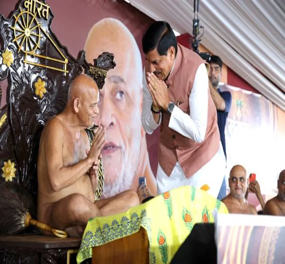 संतों का साथ और आर्शीवाद ही हमें ले जाता है सद्मार्ग पर : CM Dr. Yadav