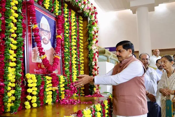प्रदेश के मुख्यमंत्री के रूप में पं. रविशंकर शुक्ल का योगदान सदैव स्मरणीय रहेगा : CM Dr. Yadav