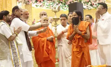 चक्रवर्ती राजा सुने थे, चक्रवर्ती साधु पहली बार देखा : Ramdev
