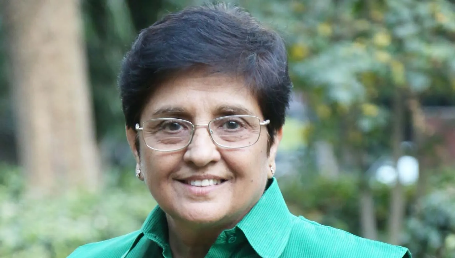 सरकार बदलने से कुछ नहीं होगा, सत्ता में बैठे लोगों से नागरिक सवाल पूछें -Kiran Bedi ने सत्ता में बैठे नेताओं को दी हिदायत