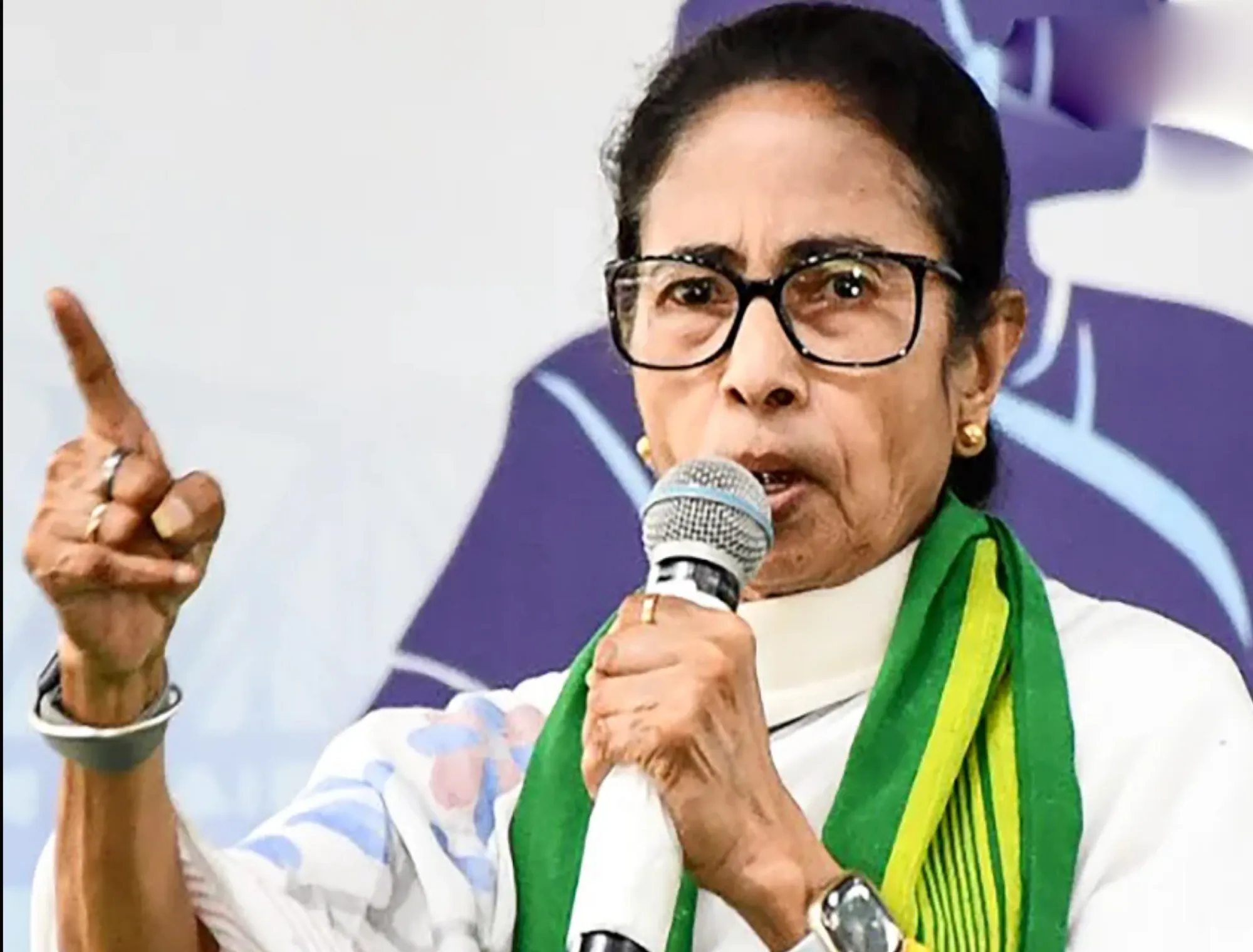 Mamata Banerjee उपचुनाव लड़ेंगी? नंदीग्राम या रेजीनगर पर बढ़ा सियासी सस्पेंस