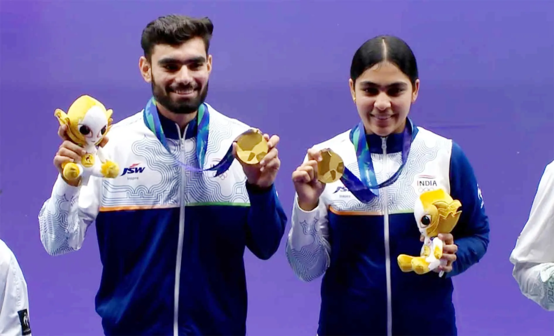 एशियाई खेलों की निशानेबाजी स्पर्धा में Suruchi and Kamaljeet ने दिलाया भारत को दूसरा स्वर्ण