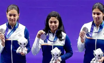 Asian Games 2026 : निशानेबाजी में तिलोत्तमा , विदर्सा और आशी ने रजत पदक जीता