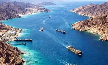 Hormuz में 7 तेल टैंकरों पर हमला, ट्रंप ने दिए सैन्य कार्रवाई के संकेत - ईरान-अमेरिका में बढ़ा तनाव